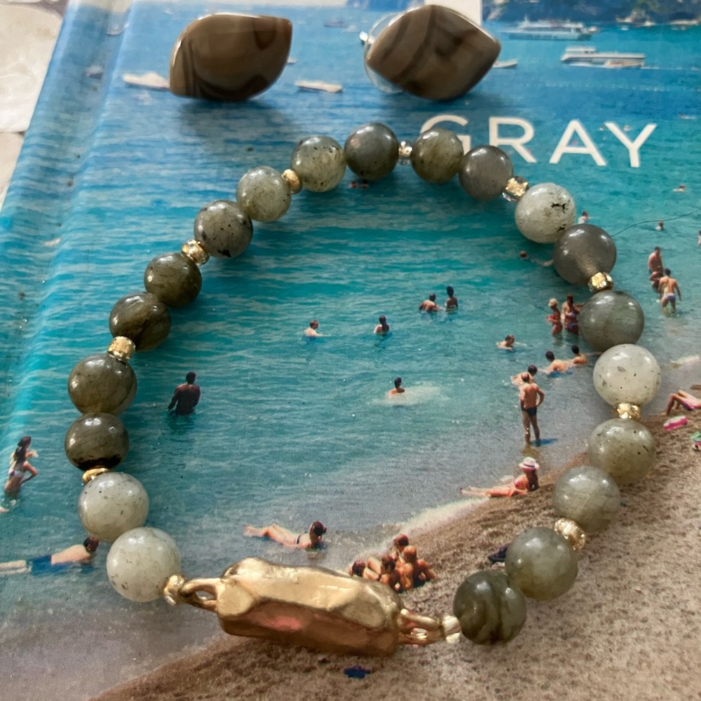 Elegant Gold and Gray Beaded Bracelet and earrings set